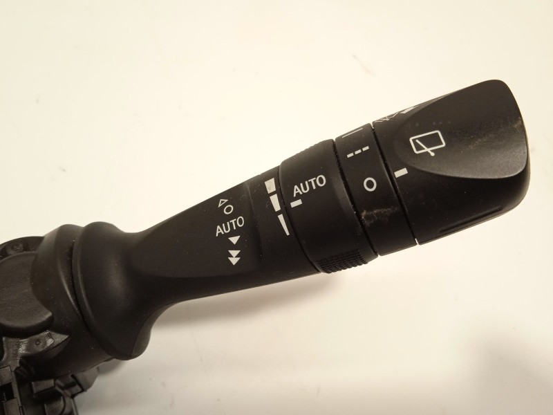 Recambio de mando intermitentes para toyota auris active referencia OEM IAM 8414002720  