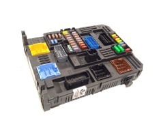 Recambio de caja reles / fusibles para citroën c4 picasso feel referencia OEM IAM 9819851480   2