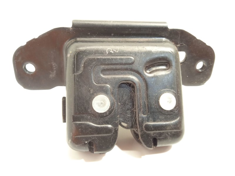 Recambio de cerradura maletero / porton para toyota auris active referencia OEM IAM 6935002090  