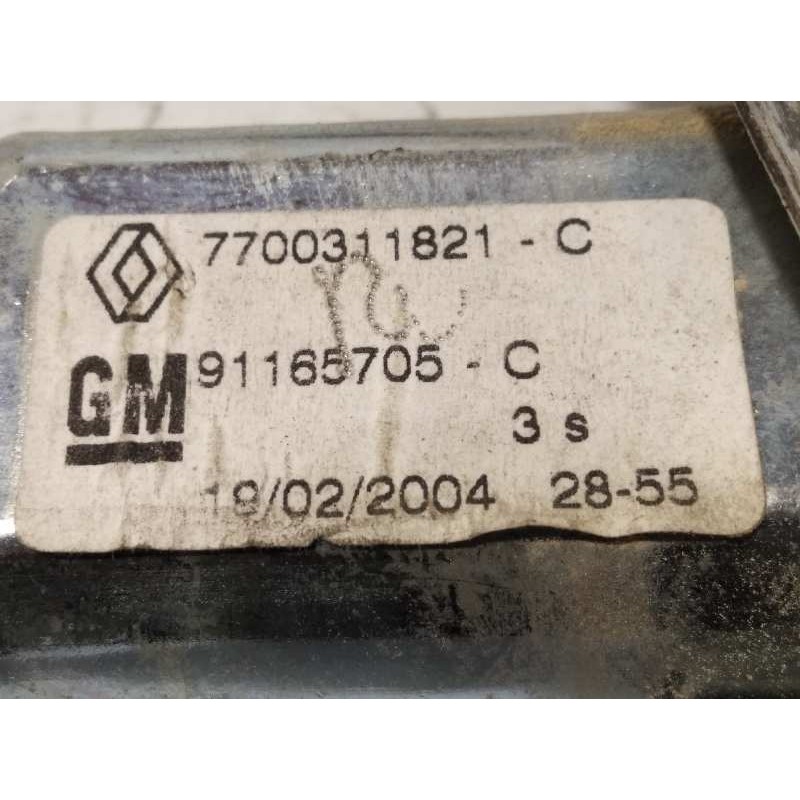 Recambio de elevalunas delantero derecho para opel vivaro combi 2.9t largo referencia OEM IAM 91165705  7700311821
