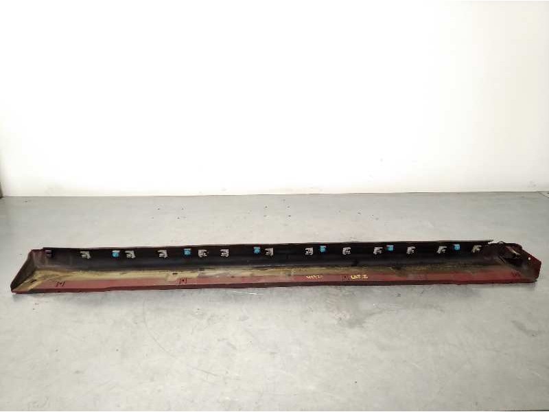 Recambio de estribo para mitsubishi outlander (gf0) referencia OEM IAM 6512A759  