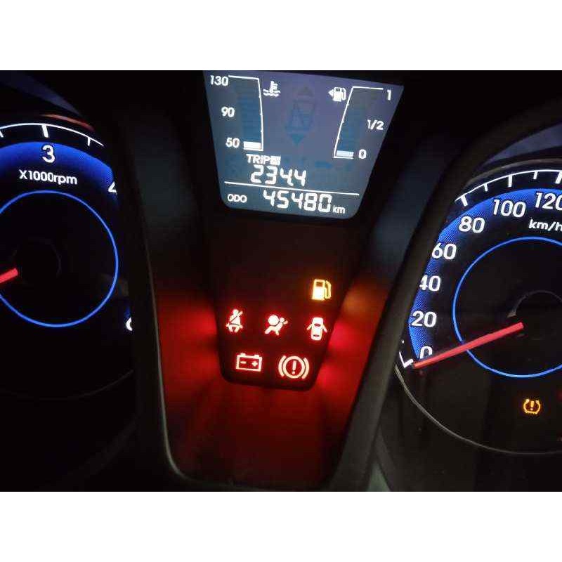 Recambio de cuadro instrumentos para hyundai ix20 1.6 crdi cat referencia OEM IAM 940531K120  