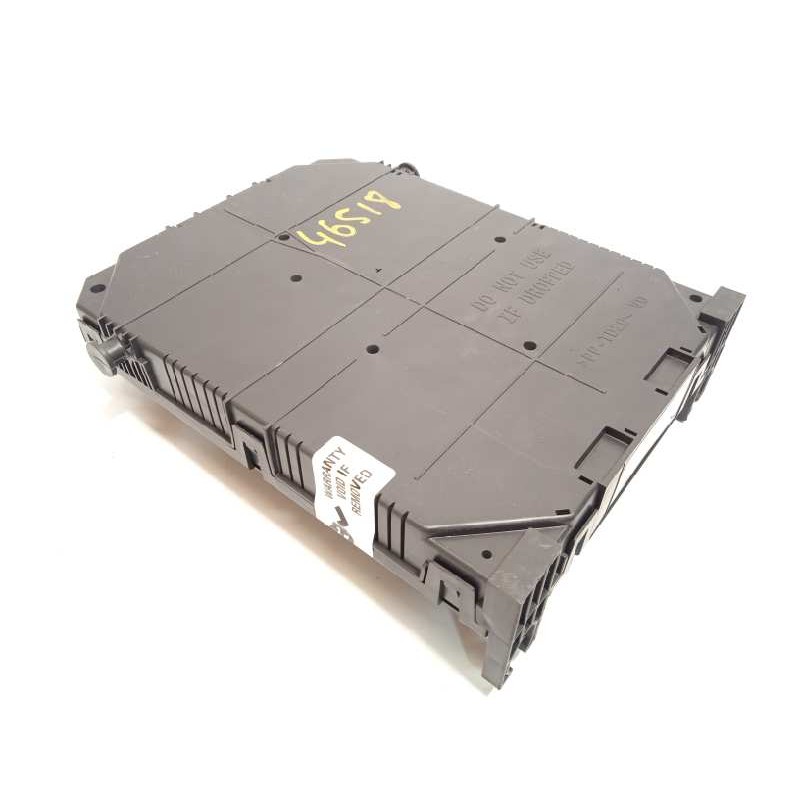 Recambio de caja reles / fusibles para peugeot 3008 gt line referencia OEM IAM 9830805680  