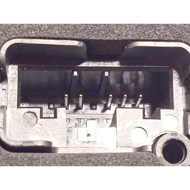 Recambio de cerradura puerta delantera izquierda para volkswagen t-cross style referencia OEM IAM 10B837015  