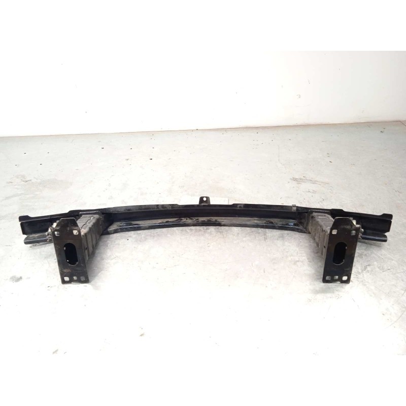 Recambio de refuerzo paragolpes delantero para bmw serie 3 berlina (e90) 320d referencia OEM IAM 51117146645  