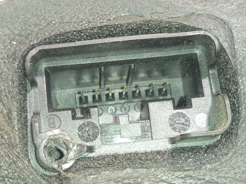 Recambio de cerradura puerta delantera derecha para seat leon st (5f8) 2.0 tdi referencia OEM IAM 5K1837016E  