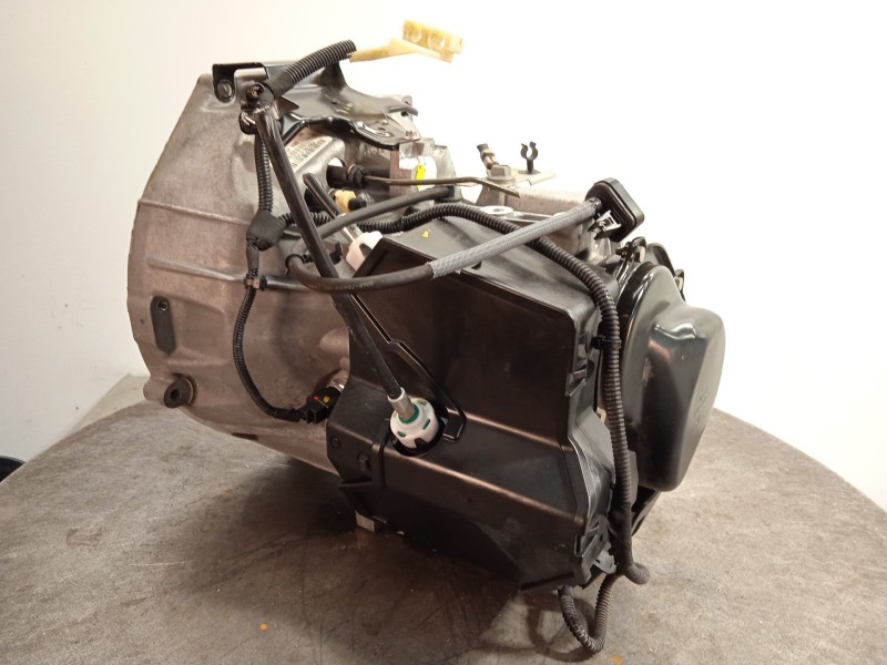 Recambio de caja cambios para ford fiesta (ccn) trend referencia OEM IAM CA6R7002NBE 2067986 