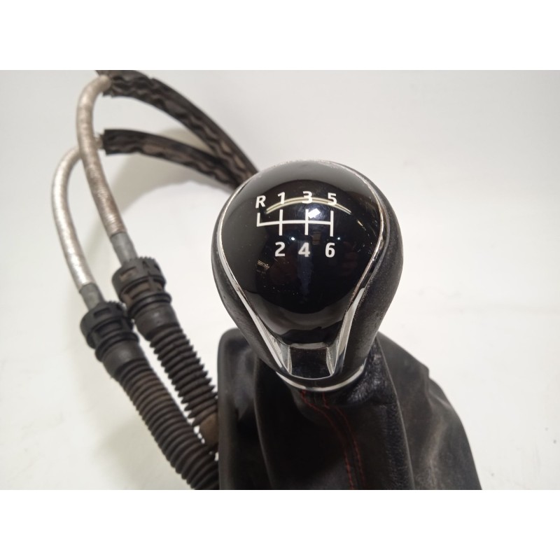 Recambio de palanca cambio para seat leon st (5f8) 2.0 tdi referencia OEM IAM 5Q0711049AQ  