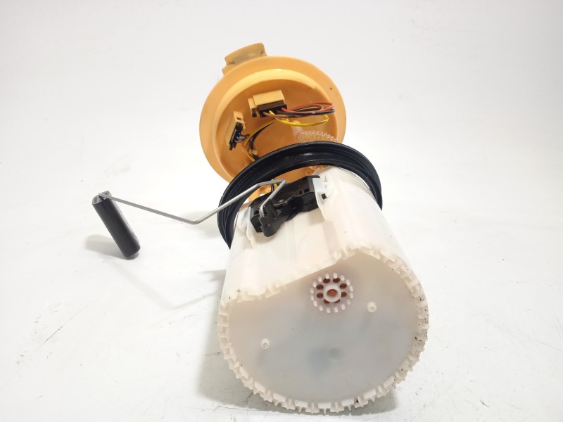 Recambio de bomba combustible para seat leon st (5f8) 2.0 tdi referencia OEM IAM 5Q0919050P A2C82349000 