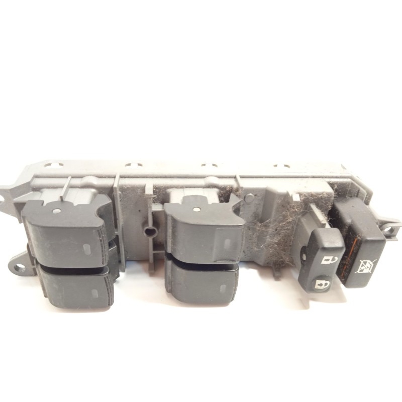 Recambio de mando elevalunas delantero izquierdo para toyota auris active referencia OEM IAM 8404002120  