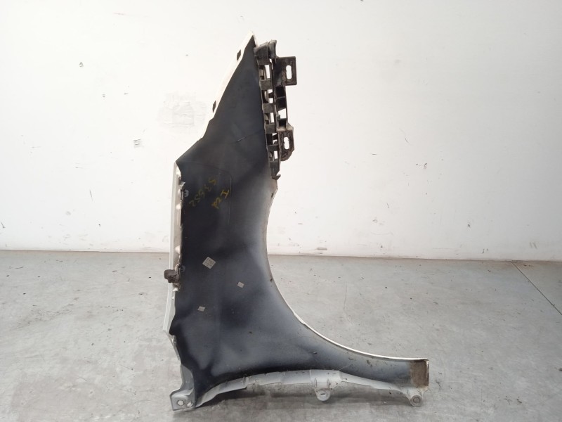 Recambio de aleta delantera izquierda para citroën c4 berlina cool referencia OEM IAM 7840Q3  