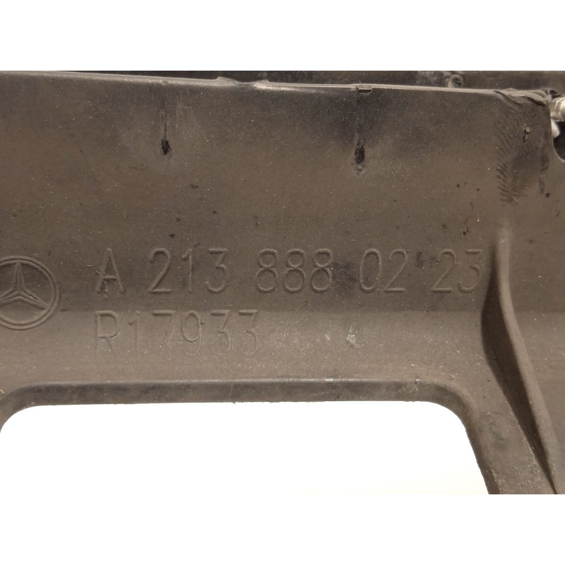 Recambio de rejilla delantera para mercedes-benz clase e (w213) e 300 (213.083) referencia OEM IAM A2138880223  