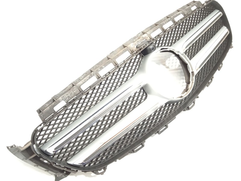 Recambio de rejilla delantera para mercedes-benz clase e (w213) e 300 (213.083) referencia OEM IAM A2138880223  