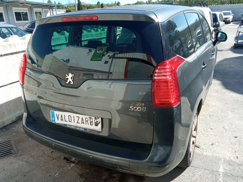 peugeot 5008 (0u_, 0e_) del año 2010