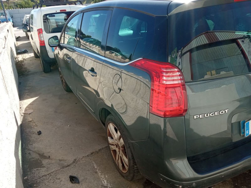 peugeot 5008 (0u_, 0e_) del año 2010