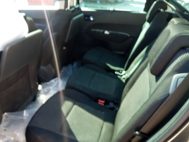 peugeot 5008 (0u_, 0e_) del año 2010