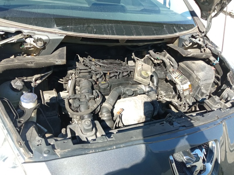 peugeot 5008 (0u_, 0e_) del año 2010