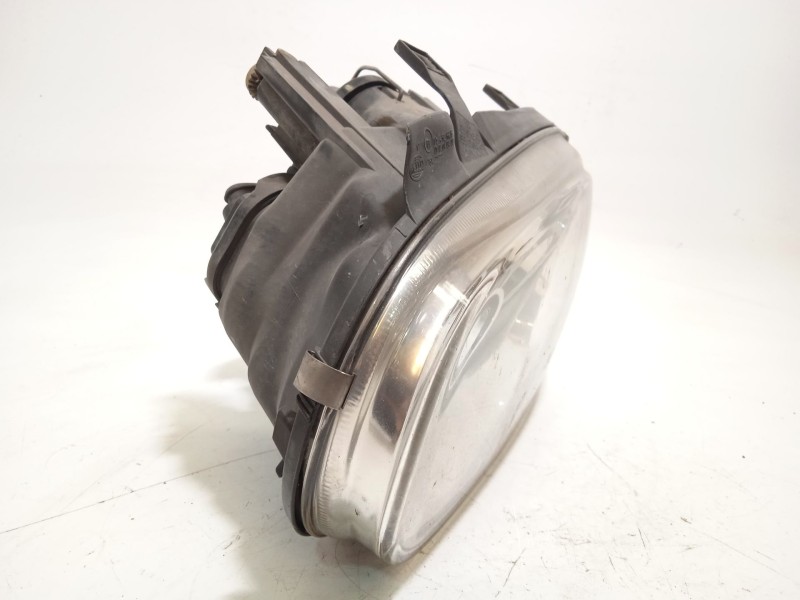 Recambio de faro izquierdo para volkswagen golf iv (1j1) 1.9 tdi referencia OEM IAM 1J1941017F  