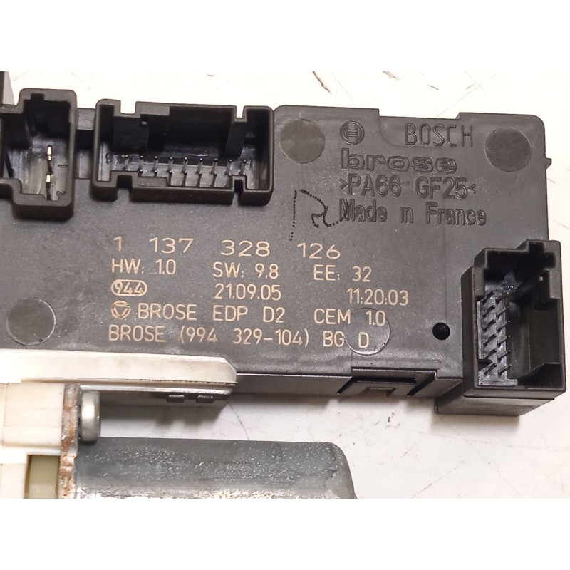 Recambio de elevalunas delantero derecho para peugeot 407 1.8 16v cat referencia OEM IAM 9222Q4 1137328126 0130822201