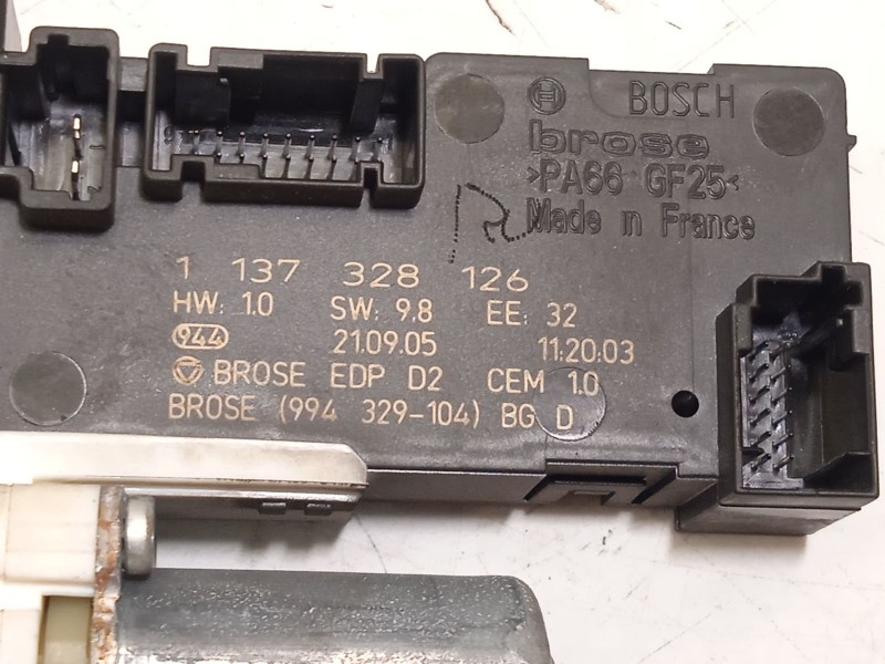 Recambio de elevalunas delantero derecho para peugeot 407 1.8 16v cat referencia OEM IAM 9222Q4 1137328126 0130822201