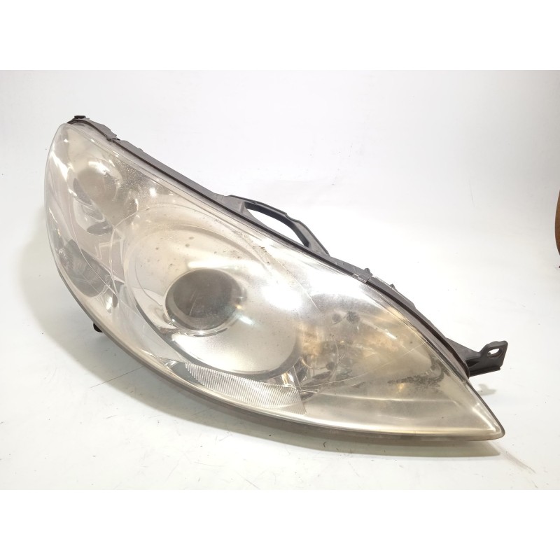 Recambio de faro derecho para peugeot 407 1.8 16v cat referencia OEM IAM 9660235980 0301213202 620690