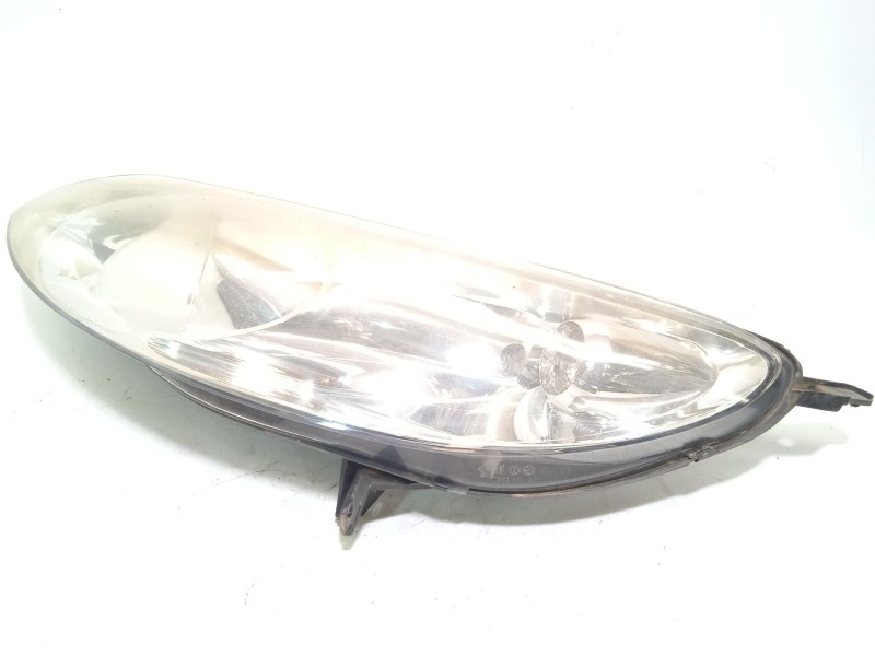 Recambio de faro izquierdo para peugeot 407 1.8 16v cat referencia OEM IAM 9660236180 0301213201 620890