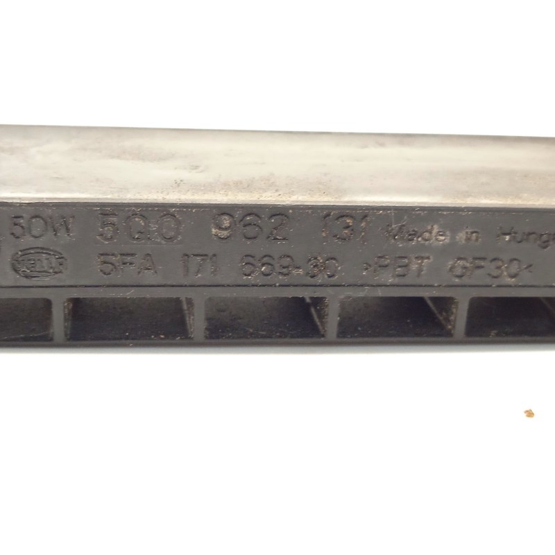 Recambio de antena para seat ateca (kh7, khp) 2.0 tdi referencia OEM IAM 5Q0962131  