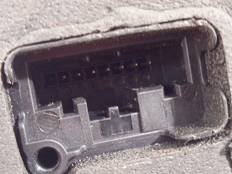 Recambio de cerradura puerta trasera derecha para seat ateca (kh7, khp) 2.0 tdi referencia OEM IAM 5TA839016E  