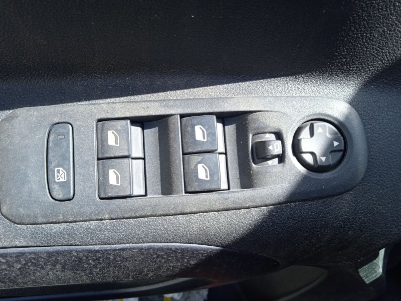 peugeot rifter del año 2021