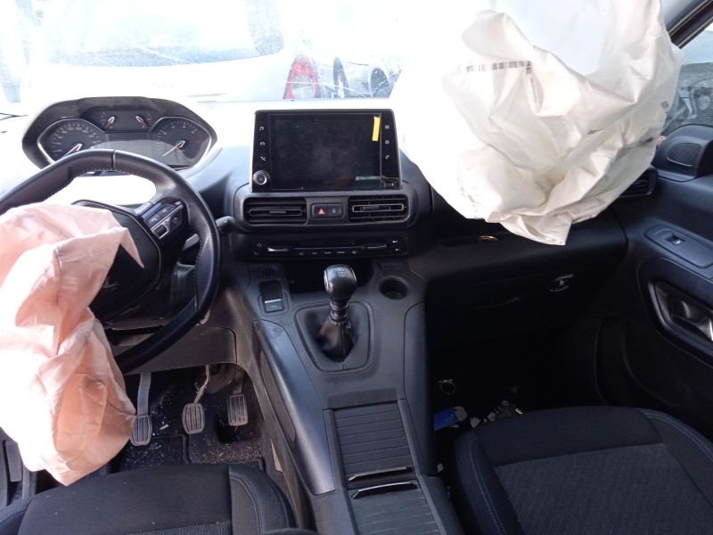 peugeot rifter del año 2021