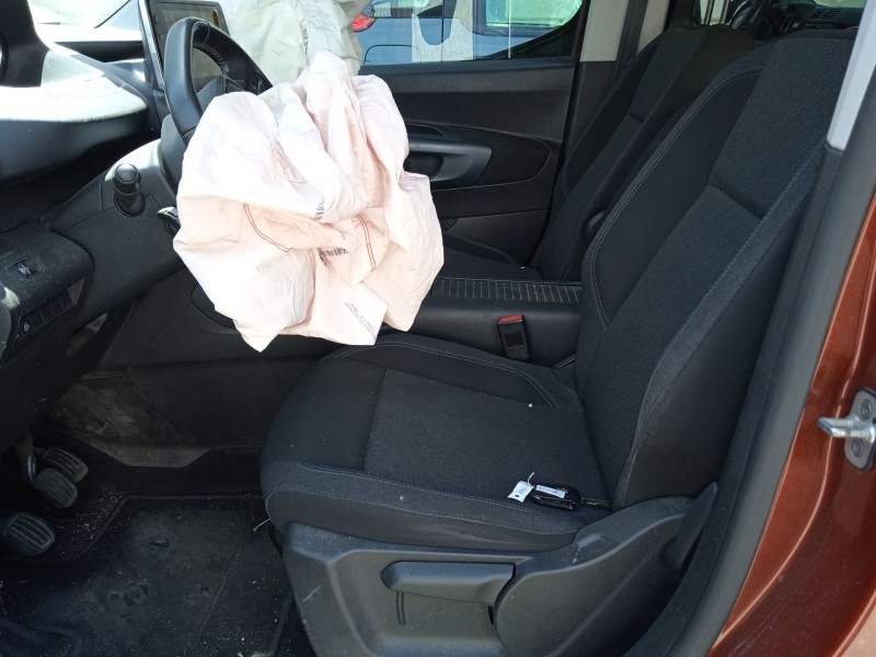 peugeot rifter del año 2021