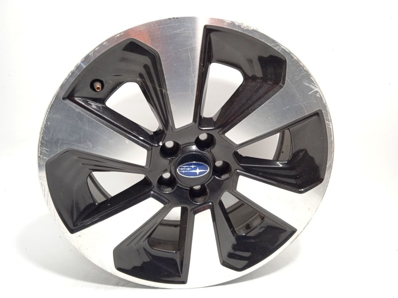 Recambio de llanta para subaru forester sport referencia OEM IAM 28111SG130  