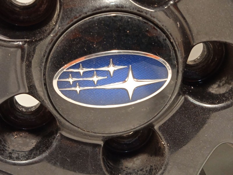 Recambio de llanta para subaru forester sport referencia OEM IAM 28111SG130  