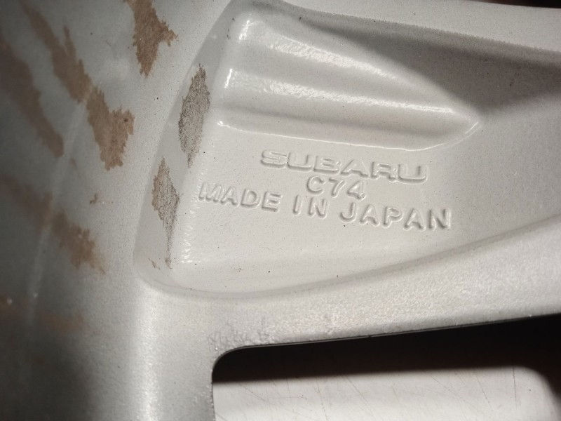 Recambio de llanta para subaru forester sport referencia OEM IAM 28111SG130  