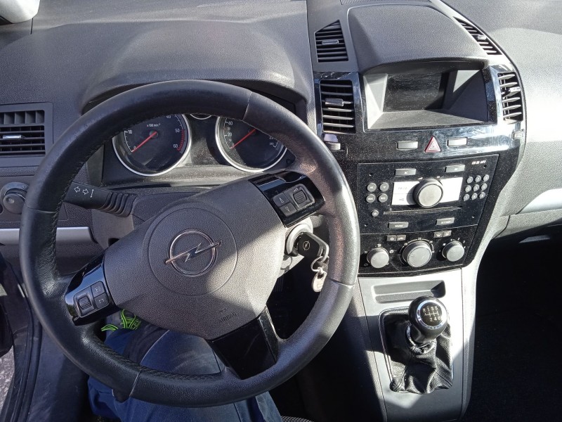 opel zafira / zafira family b (a05) del año 2010