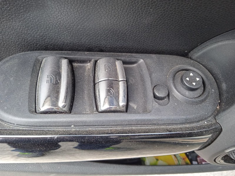 mini mini descapotable (f57) del año 2017