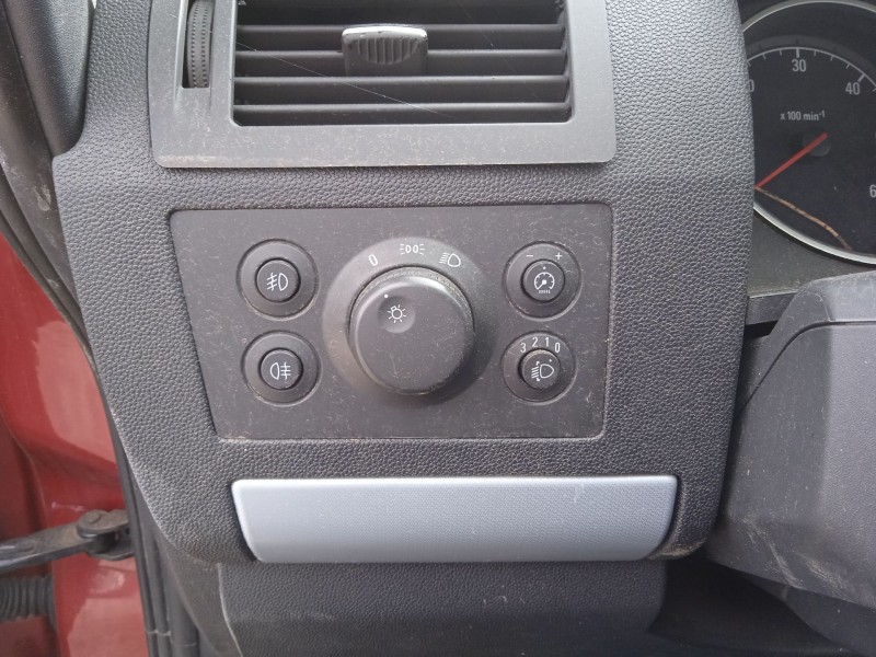 opel zafira / zafira family b (a05) del año 2006