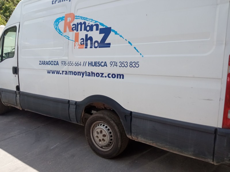 iveco daily v furgoneta del año 2012