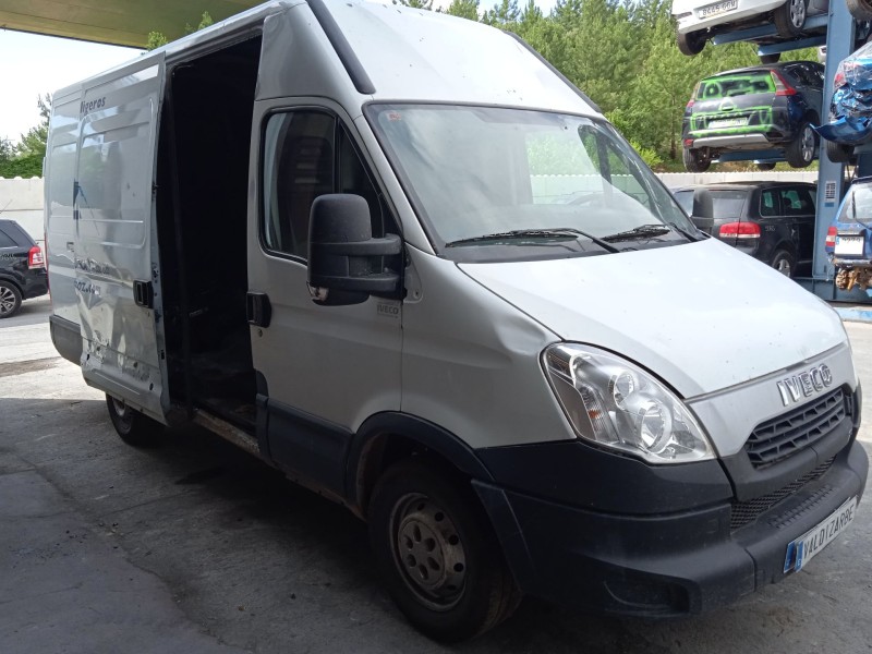 iveco daily v furgoneta del año 2012