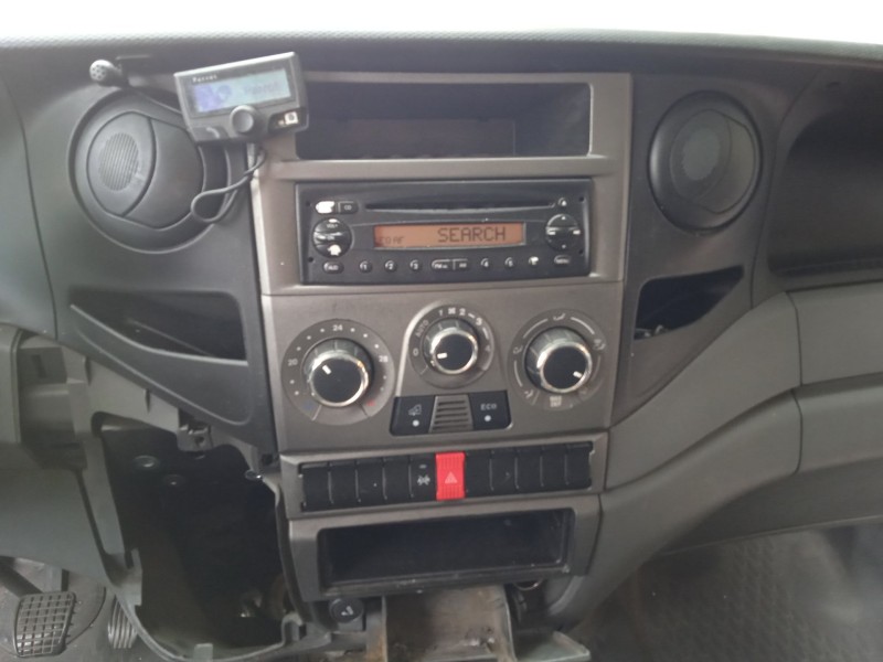 iveco daily v furgoneta del año 2012