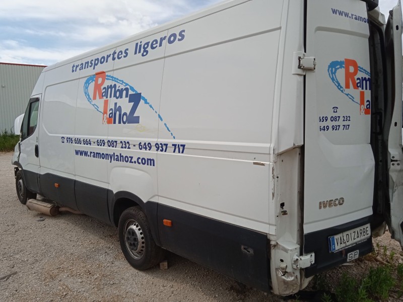 iveco daily vi caja/chasis del año 2015