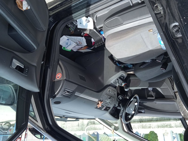 ford focus c-max (dm2) del año 2004