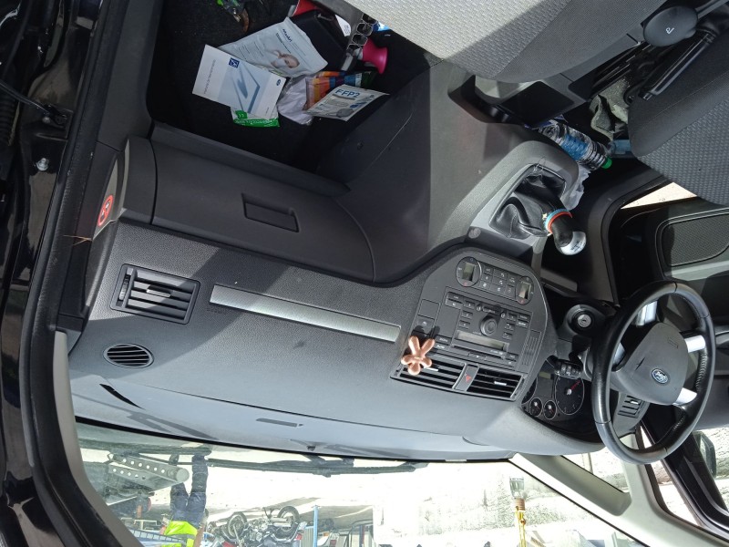 ford focus c-max (dm2) del año 2004