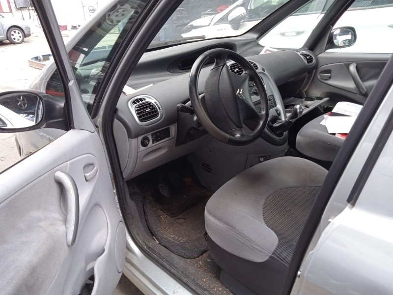 citroën xsara picasso (n68) del año 2009