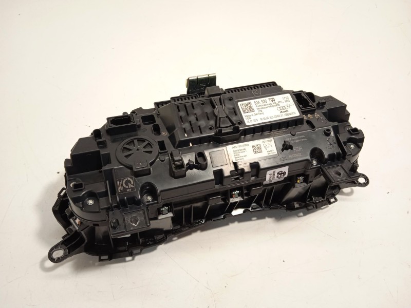Recambio de cuadro instrumentos para audi q3 (f3b) 35 tdi referencia OEM IAM 83A920700  A2C12973300