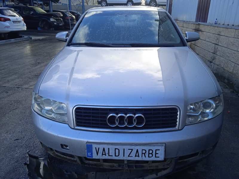 audi a4 berlina (8e) del año 2004