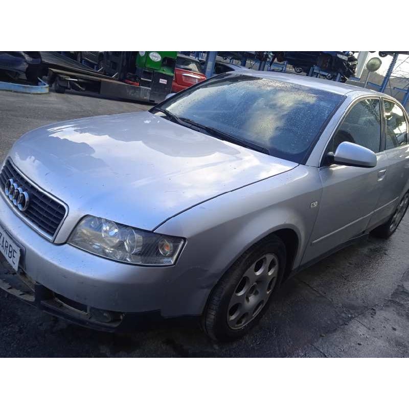 audi a4 berlina (8e) del año 2004