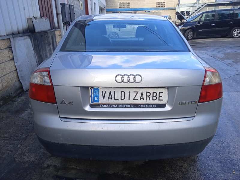 audi a4 berlina (8e) del año 2004