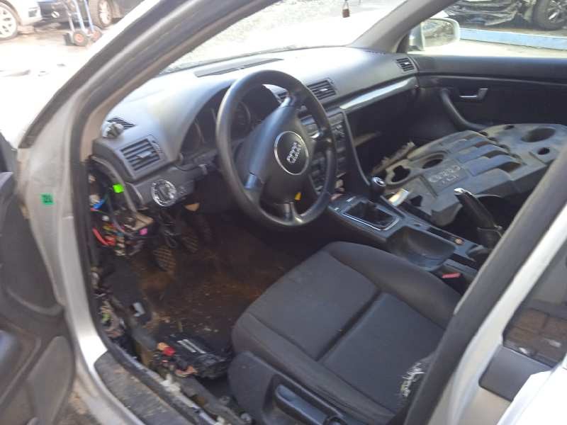 audi a4 berlina (8e) del año 2004