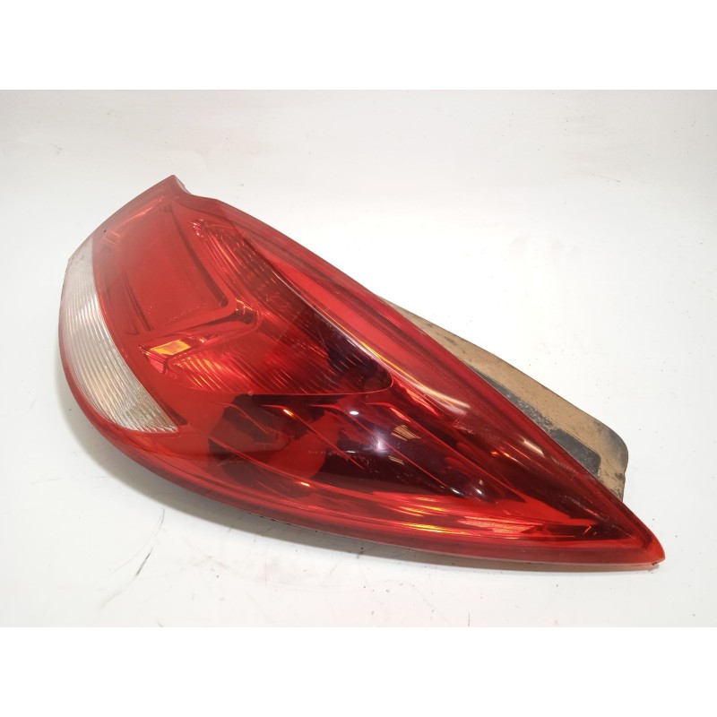 Recambio de piloto trasero derecho para opel insignia berlina sport referencia OEM IAM 13279622  